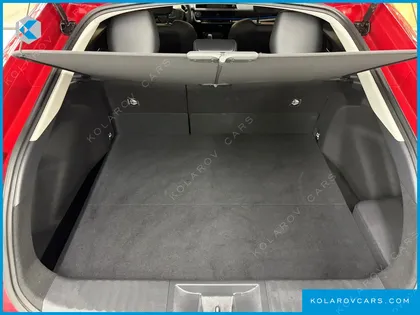 TOYOTA PRIUS 2.0 XLE