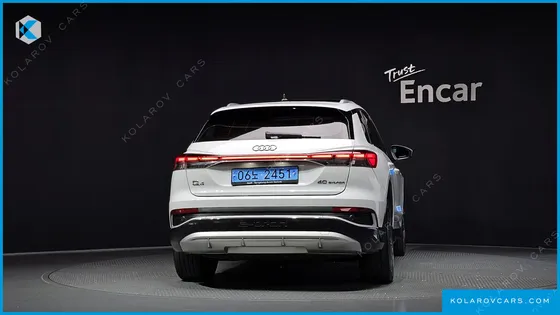 AUDI Q4 E-TRON 40 PREMIUM