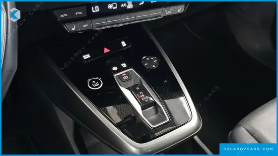 AUDI Q4 E-TRON 40 PREMIUM