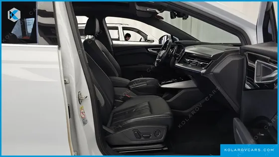 AUDI Q4 E-TRON 40 PREMIUM