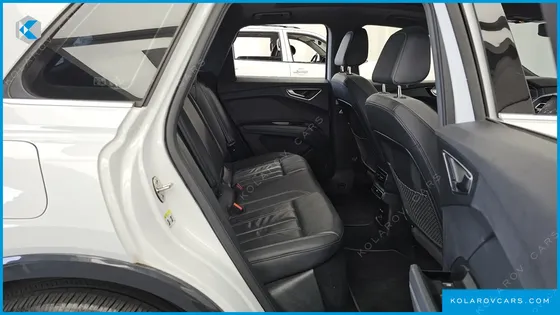 AUDI Q4 E-TRON 40 PREMIUM