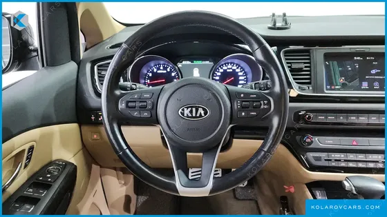 KIA CARNIVAL GASOLINE 9-SEATER HI-LIMOUSINE