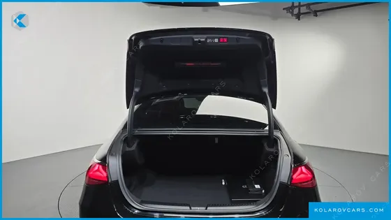 MERCEDES E-CLASS E200 AMG LINE