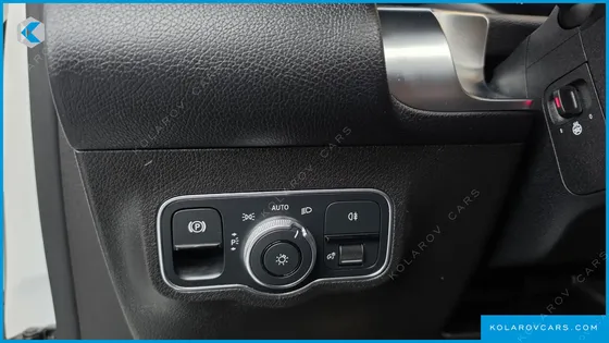 MERCEDES GLB-CLASS GLB220