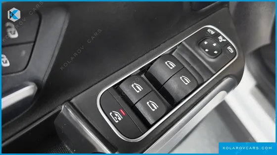MERCEDES GLB-CLASS GLB220