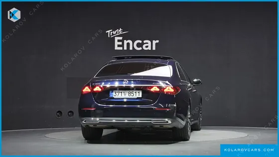 MERCEDES E-CLASS E300 4MATIC EXCLUSIVE