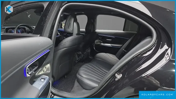 MERCEDES E-CLASS E300 4MATIC AMG LINE