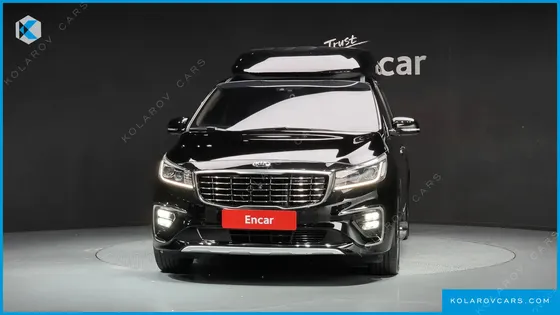 KIA CARNIVAL 7-SEATER HI-LIMOUSINE