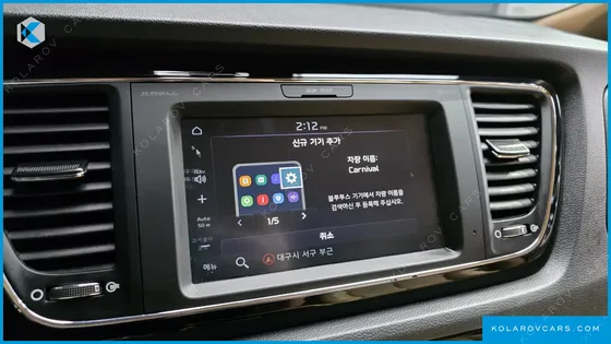 KIA CARNIVAL 7-SEATER HI-LIMOUSINE