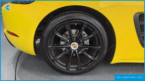 PORSCHE 718 2.0