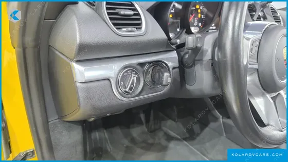 PORSCHE 718 2.0