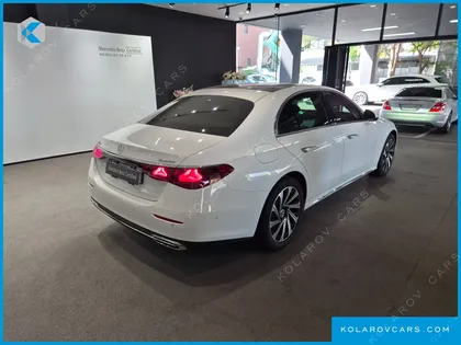 MERCEDES E-CLASS E300 4MATIC EXCLUSIVE