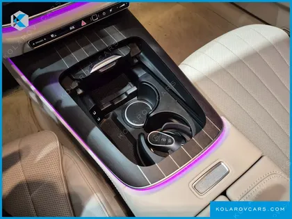 MERCEDES E-CLASS E300 4MATIC EXCLUSIVE