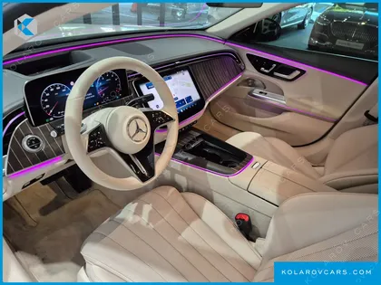 MERCEDES E-CLASS E300 4MATIC EXCLUSIVE