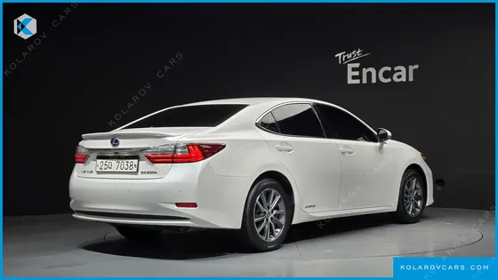LEXUS ES EXECUTIVE