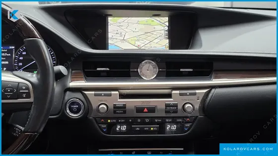 LEXUS ES EXECUTIVE