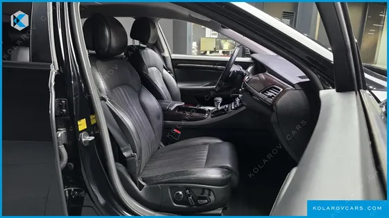 GENESIS EQ900 3.8 GDI AWD