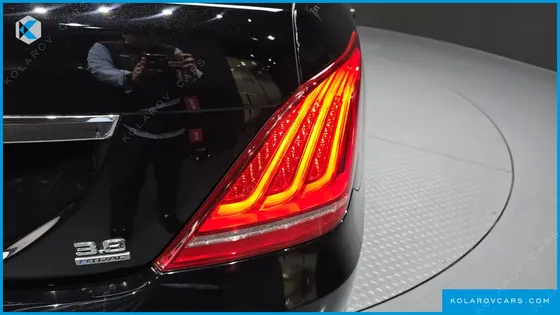 GENESIS EQ900 3.8 GDI AWD