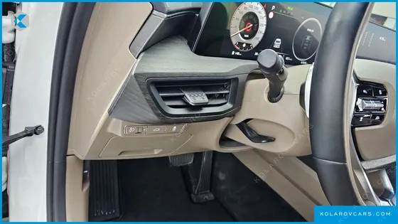 KIA K8 2.5 GASOLINE 2WD