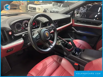 PORSCHE CAYENNE 3.0 COUPE