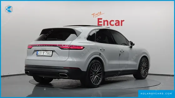 PORSCHE CAYENNE 3.0