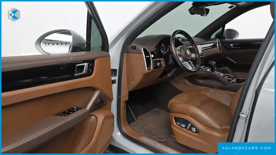 PORSCHE CAYENNE 3.0