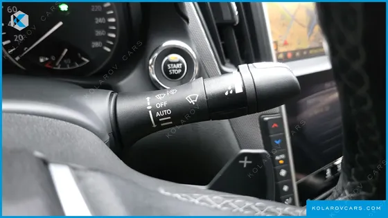 INFINITY Q50 3.5 BLUE SPORT SENSORY