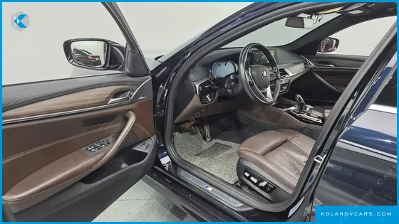BMW 5 SERIES 530I XDRIVE M SPORT PACKAGE PLUS