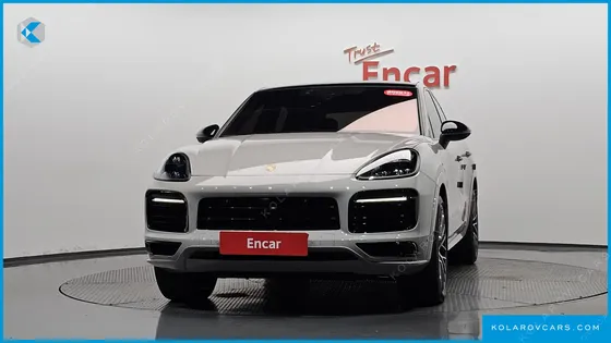 PORSCHE CAYENNE 3.0 COUPE PLATINUM EDITION