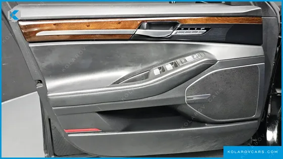 GENESIS EQ900 3.8 GDI AWD