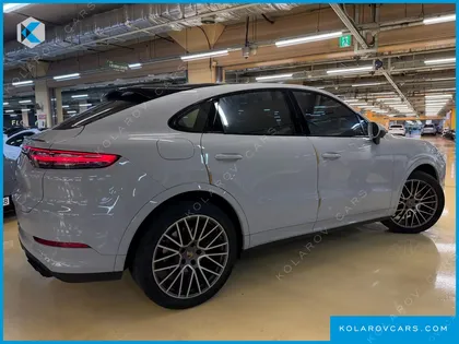PORSCHE CAYENNE 3.0 COUPE PLATINUM EDITION