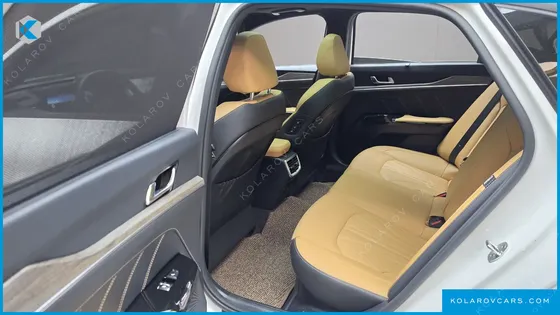 KIA K5 SIGNATURE
