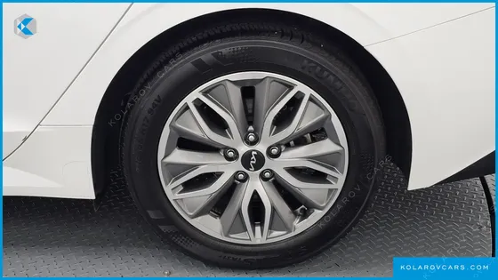 KIA K5 NOBLESSE