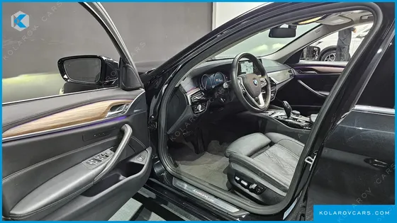 BMW 5 SERIES 530I XDRIVE LUXURY PLUS