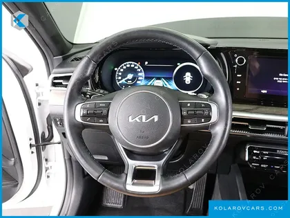 KIA K5 SIGNATURE