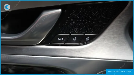 GENESIS G70 3.3T SPORT AWD