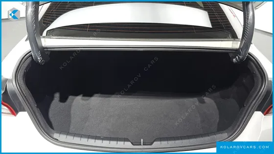 KIA K5 NOBLESSE
