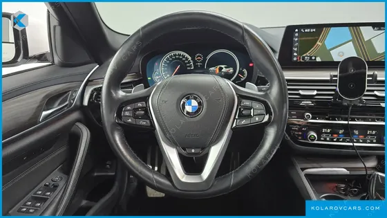 BMW 5 SERIES 520D M SPORT PACKAGE PLUS