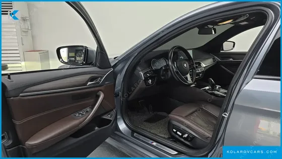 BMW 5 SERIES 530I XDRIVE M SPORT PACKAGE PLUS