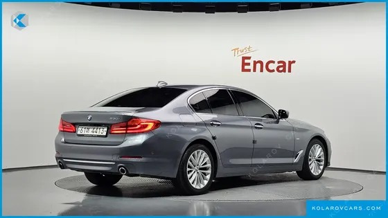 BMW 5 SERIES 530I LUXURY PLUS