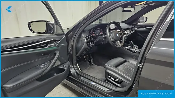 BMW 5 SERIES 520I M SPORT