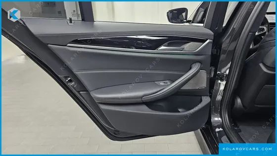 BMW 5 SERIES 520I M SPORT