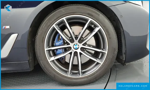 BMW 5 SERIES 520I M SPORT