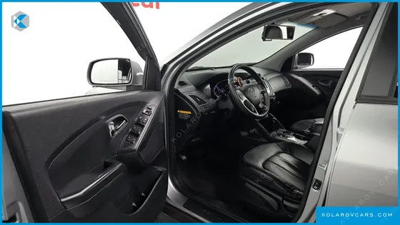 HYUNDAI TUCSON DIESEL 2WD X20