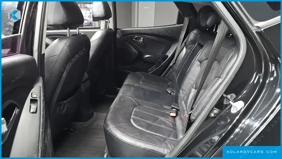 HYUNDAI TUCSON DIESEL 2WD LX20
