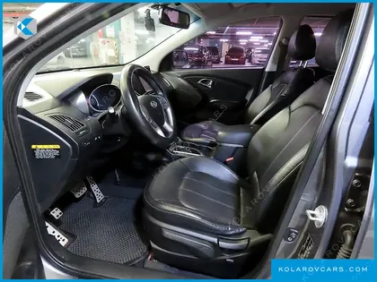 HYUNDAI TUCSON DIESEL 2WD LX20