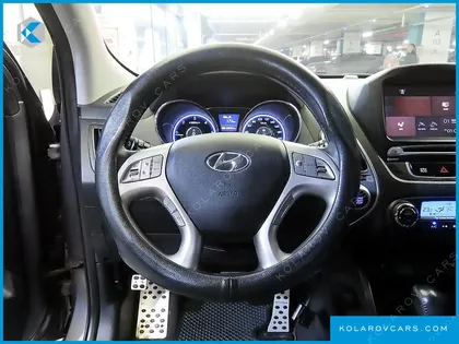 HYUNDAI TUCSON DIESEL 2WD LX20