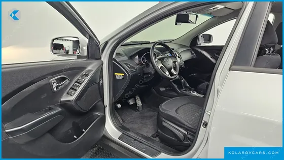 HYUNDAI TUCSON DIESEL 2WD X20