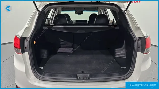 HYUNDAI TUCSON DIESEL 2WD LX20