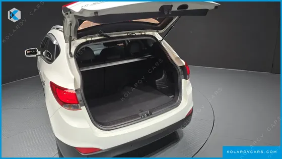 HYUNDAI TUCSON DIESEL 2WD LMX20